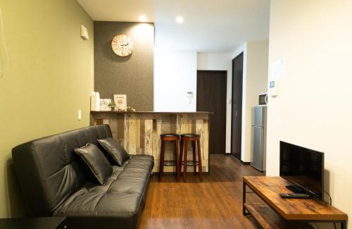 Higashinari Apartment | Family-Friendly Stay at 虹の宿101 - Rated 8.3/10