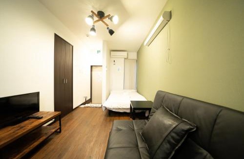 Higashinari Apartment | Family-Friendly Stay at 虹の宿101 - Rated 8.3/10