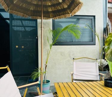 Hengchun Villa | Experience 西晒旅宿墾丁包棟 with Oceanfront Views