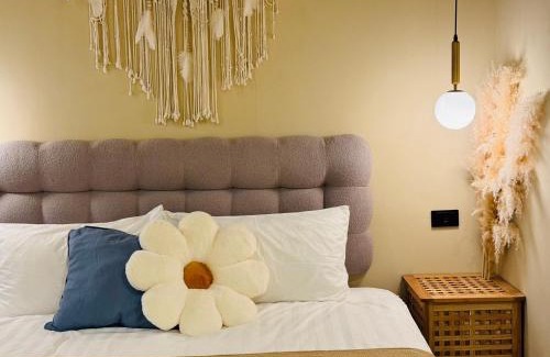 Hengchun Villa | Experience 西晒旅宿墾丁包棟 with Oceanfront Views