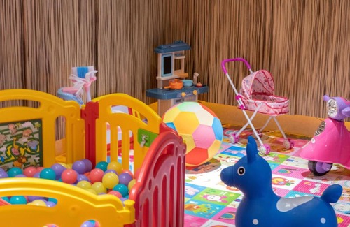 Taiping District Hotel | Discover MI YUE Boutique Motel: Family-Friendly Retreat