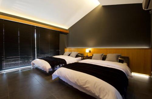 Okinawa Villa | Experience親慶原TerraceリゾートVILLA: Family-Friendly Retreat