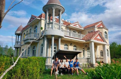 Fongtian Immigration Village House | Experience Unforgettable Stays at 谷築石苑 - Rated 10/10
