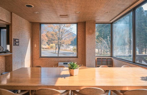 Yuzawa Cabin | Convenient Getaway at 豊島ロッヂ with Hot Tub & Dining