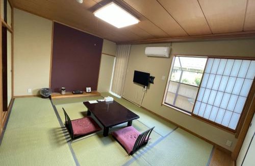 Isawa Onsen House | Relax at Guest House Riraku with Private Hot Springs