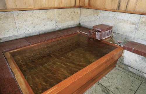 Isawa Onsen House | Relax at Guest House Riraku with Private Hot Springs