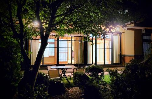 Kawaba House | Family-Friendly Retreat at 貸別荘たまゆら - 4-Star Comfort