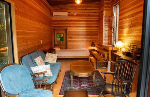 Kisami Apartment | Family-Friendly Retreat at 貸別荘吉佐美苑