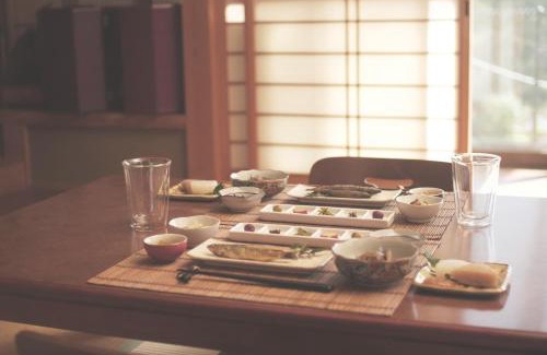 Tanabe Bed & Breakfast | Cozy Farm Stay at 農家民宿茶の香 with Hot Tub & Breakfast