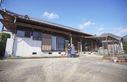 Tanabe Bed & Breakfast | Cozy Farm Stay at 農家民宿茶の香 with Hot Tub & Breakfast