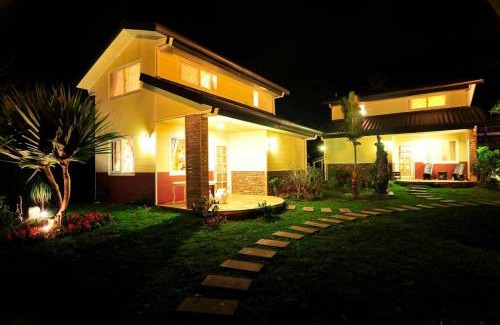 Shoufeng House | Sea-Hi B&B: Beachfront Escape with Ocean Views & Breakfast