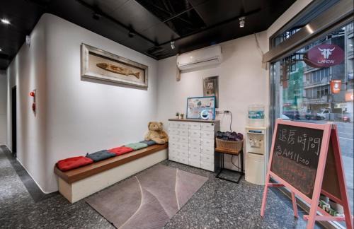 Jiaoxi Hotel | Discover Comfort at Xiang Dou Hotel with Breakfast Included