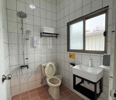 Dalin House | Discover 鄉間旅人: Pet-Friendly Retreat with Breakfast