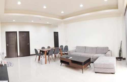 Jinhu House | Guest Rated: 10/10 at The Flower Hut - Family Friendly Retreat