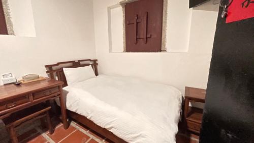 Shuitou Village House | Discover Kinmen Gunhouse: Oceanfront Family Retreat