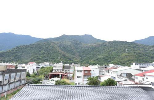 Guanshan House | Guest Rated: 9/10 at 關山棧民宿 - Family-Friendly Retreat