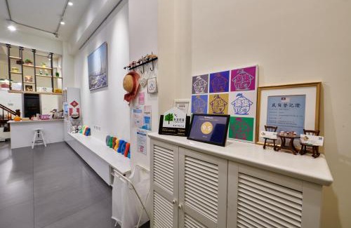 Jiji Bed & Breakfast | JiJi 16: Pet-Friendly Stay with Breakfast & Kitchen Access