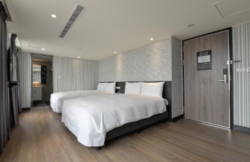 East District Hotel | Golden Pacific Hotel: Family-Friendly Stay with Breakfast