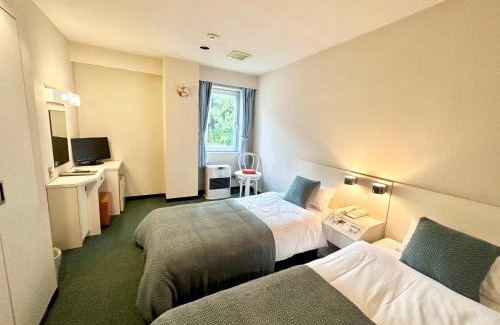 Yuzawa-machi Hotel | Experience Ski-In/Ski-Out Bliss at HOTEL JUSTICE