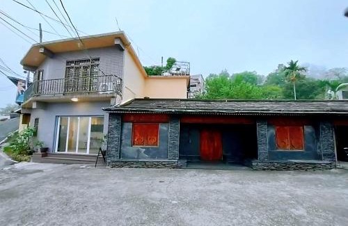Wutai House | Top-Rated Family-Friendly Stay at 霧台山豐民宿