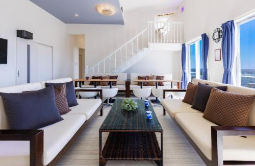 Gushichan Villa | Oceanview Atelier Coco: Relax with Karaoke & BBQ Amenities