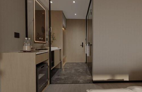 Lujiazui Hotel | Stylish Boutique Hotel Shanghai with Family-Friendly Perks