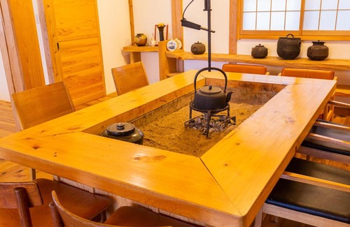 Tenei-mura House | Experience Comfort at 響きの宿 - Pet Friendly & Hot Tub
