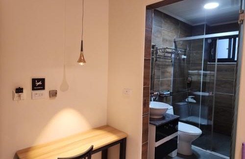 Taitung House | Explore 飛行船電梯民宿: Top-Rated Stay with Great Amenities