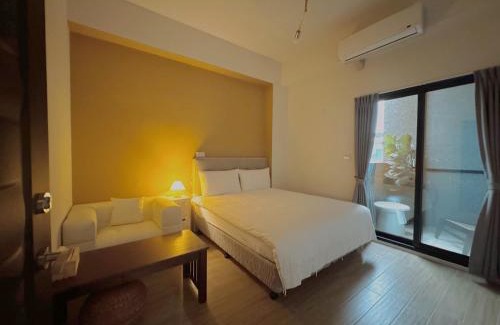 Taitung House | Explore 飛行船電梯民宿: Top-Rated Stay with Great Amenities