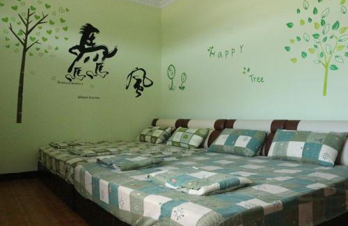 Magong House | Equuleus Homestay: Oceanfront Retreat with Breakfast Included