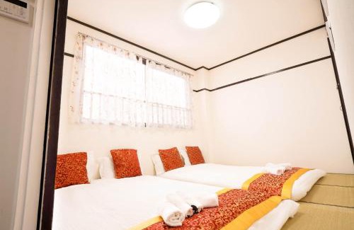 Namba Apartment | Discover HOSTEL道顿堀Osaka: Family-Friendly Retreat