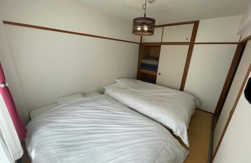 Matsuyama Apartment | Family-Friendly Getaway at 高原マンション 201