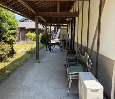 Takashima Villa | Lakefront Retreat in Takashima with Free BBQ and Bikes