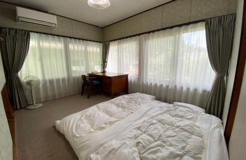 Koya Cabin | 高野山 こころの寺子屋リトリートハウス -Koyasan Retreat House IKKOSHO