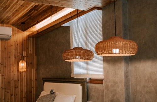 Lukang House | Guest Rated 10/10: 鹿港老街十三號民宿 with Family-Friendly Amenities