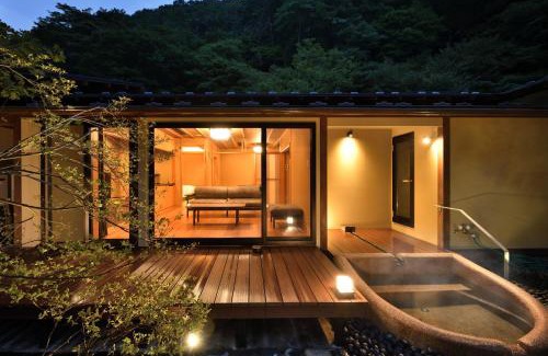 Shima Hotel | Relaxing Retreat at Tsuruya with Hot Tub Amenities
