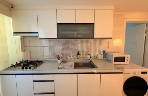 Yonggang-dong Apartment | 공덕, 홍대, 신촌이 가까운 서울 마포구 독채투룸