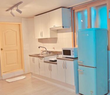 Yongsan-gu House | 낭만하우스