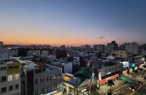 Downtown House | Discover Nonday Laboratory: Guest Rated 8/10 Experience