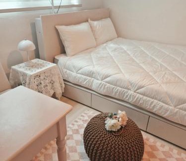 Myonmok-tong Villa | 다온일공일