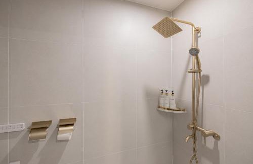 Dongnae District Hotel | Discover Dongrae Denbasta Hotel: 4-Star Guest Favorite