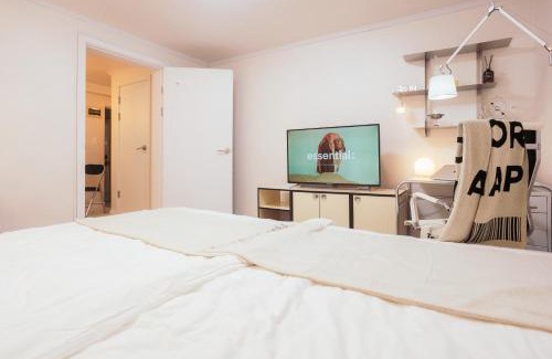 Banpo-dong Apartment | 반포레스트 room3