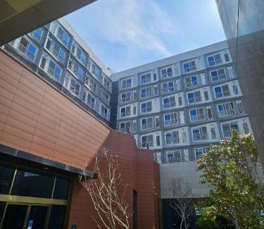 Yeosu Apartment | 여수호텔 퍼스트시티 429호 더블 하프오션뷰