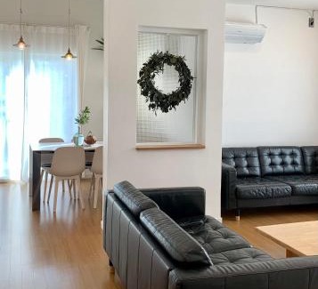 Jocheon House | Relaxing 4-Bed House near Hamdeok Beach with Ocean Views