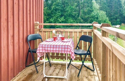 Hamneda Apartment | Cozy 0-Bedroom Apartment in Family-Friendly Hamneda