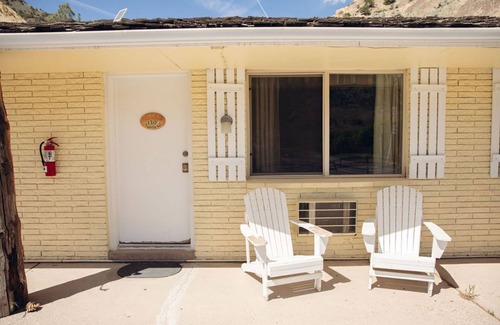 Sevier Apartment | Candy Suite 130: Family-Friendly Stay with Pool Access