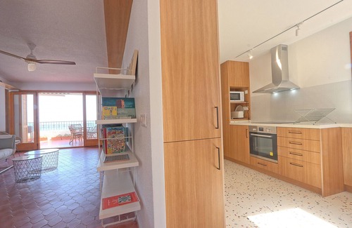 Santa Pola Apartment | Experience Comfort at La Cala with Spa and Breakfast Options