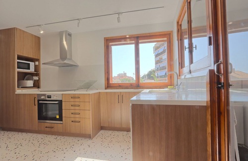 Santa Pola Apartment | Experience Comfort at La Cala with Spa and Breakfast Options