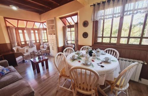Planalto Apartment | Spacious 3-Bedroom Retreat with Wi-Fi & Pet-Friendly Perks