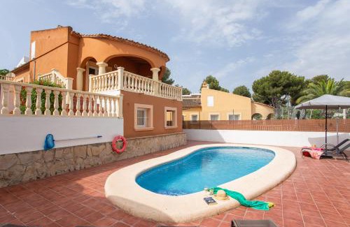 El Tosalet Villa | Villa Maracuya: Family-Friendly Retreat with Pool Access